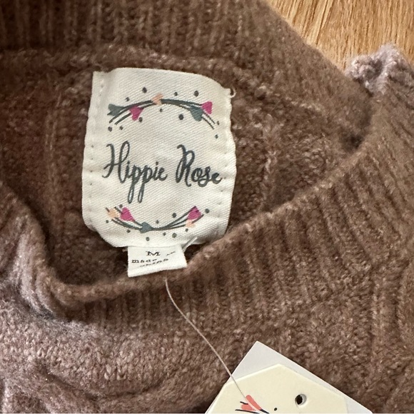 Macy’s Hippie Rose Cable Knit brown Sweater NWT - Picture 5 of 6